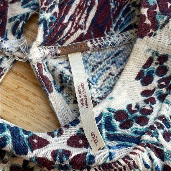 Free People top Nouveau New World - Picture 5 of 8